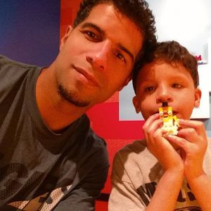 Meet your Posher, Javier